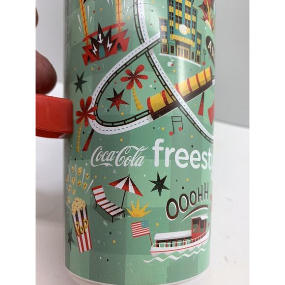 UNIVERSAL ORLANDO Coca-Cola Freestyle Souvenir Cup Whirley Drink Works 2017 Read - Picture 8 of 9